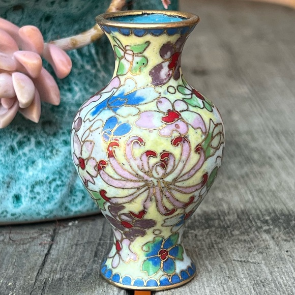 Other - Vintage Cloisonné Floral Mini Bud Vase – 3” Tall